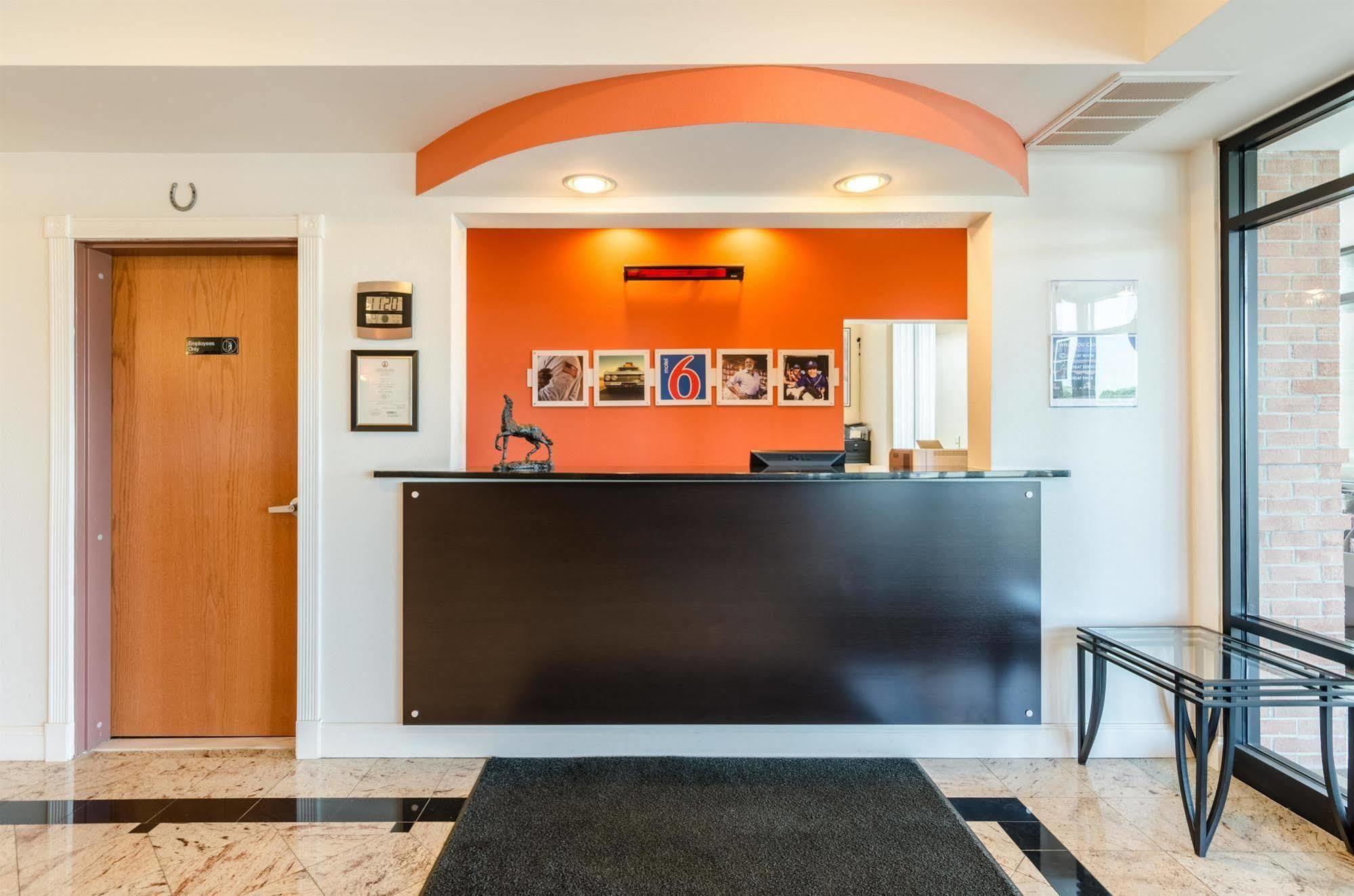 Motel 6-Lexington, Va Luaran gambar
